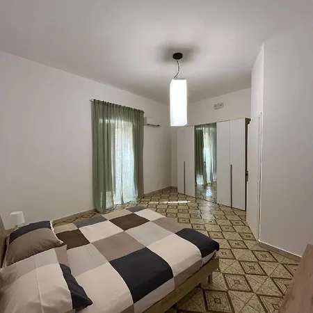 Casa Di Giovi * קלטג'ירונה